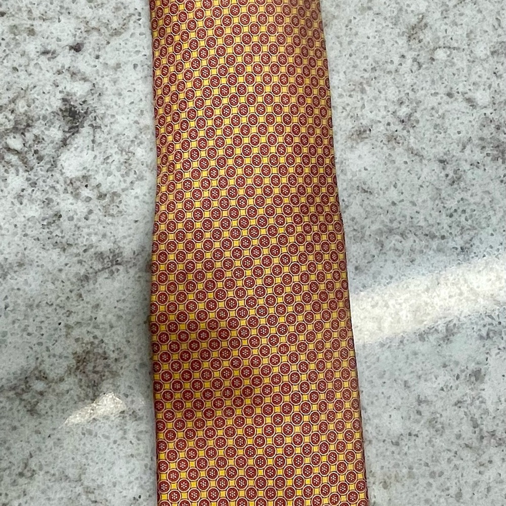 Brioni Gold and Red Geometric Tie